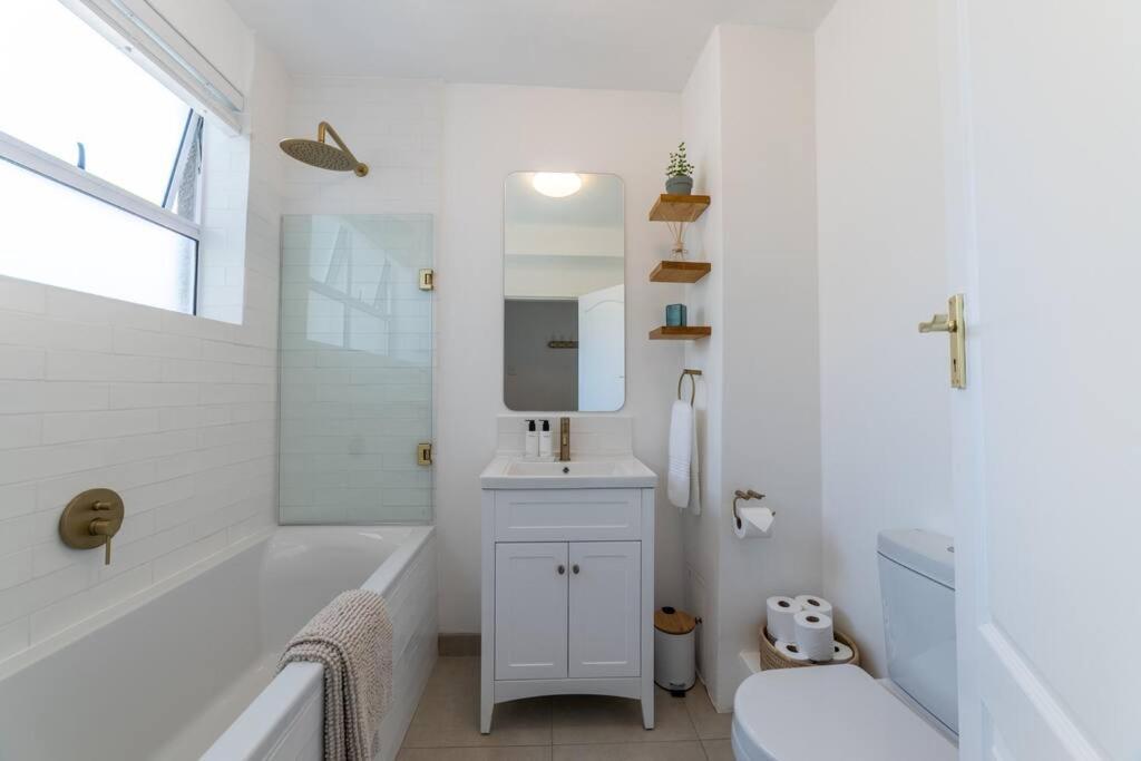 Greenpoint Emerald كيب تاون المظهر الخارجي الصورة