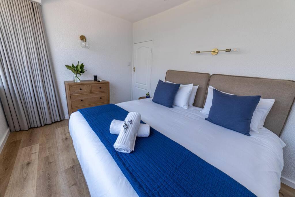 Greenpoint Emerald كيب تاون المظهر الخارجي الصورة