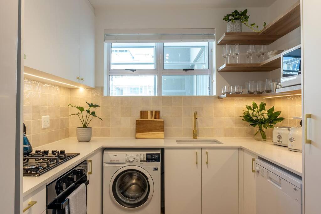 Greenpoint Emerald كيب تاون المظهر الخارجي الصورة